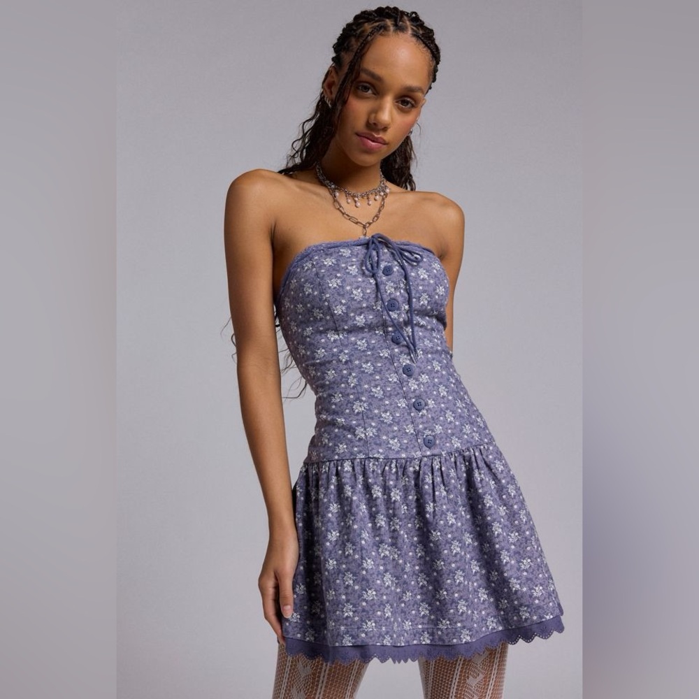 Urban Outfitters Kimchi Blue Matilda Strapless Mini Dress L NWT Floral